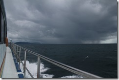 Efter att ha bytt båt på Koh Phi Phi såg regnvädret ut så här.